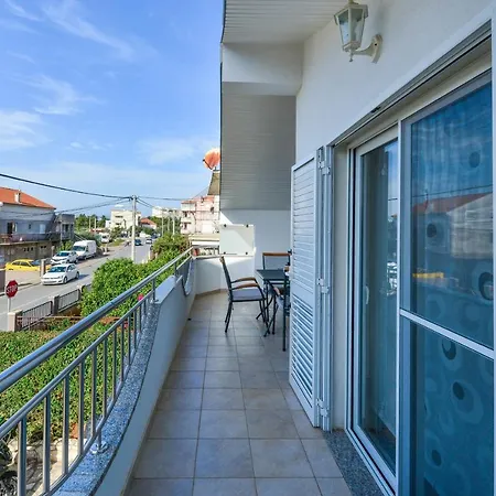 Family-friendly With Swimming Pool - 16336 Appartamento