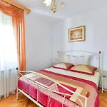 Family-friendly With Swimming Pool - 16336 דירה זאדאר